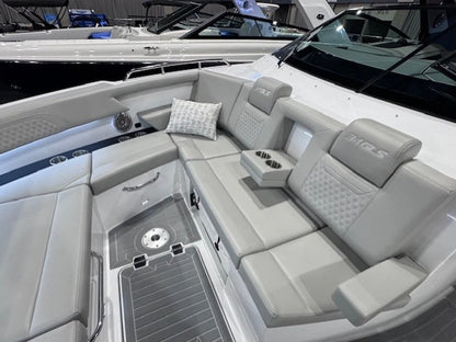 2026 Cruisers Yachts 34 GLS Outboard 34.0 feet, Clearwater, Florida #38