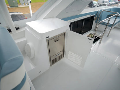2026 Cruisers Yachts 57 FLY 57.0 feet, Clearwater, Florida #37