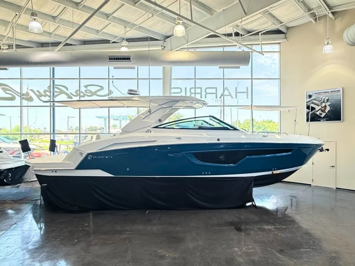 2026 Cruisers Yachts 34 GLS 34.0 feet, Clearwater, Florida #1
