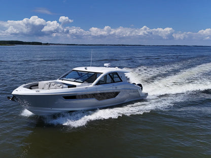 2026 Cruisers Yachts 50GLS OB 50.0 feet, Clearwater, Florida #8