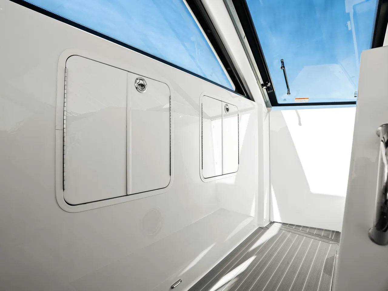 2026 Cruisers Yachts 42 GLS Outboard 42.0 feet, Clearwater, Florida #39