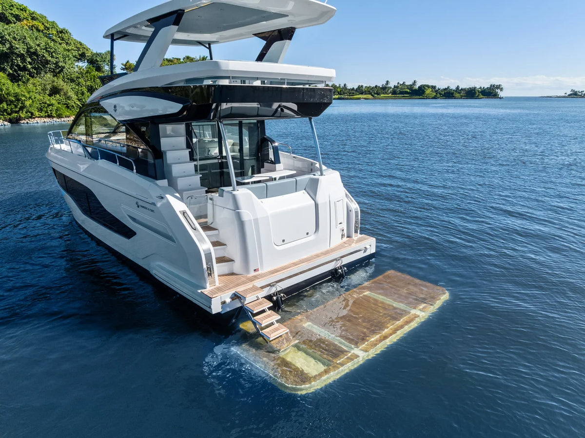2027 Cruisers Yachts 50 FLY 50.0 feet, Clearwater, Florida #10