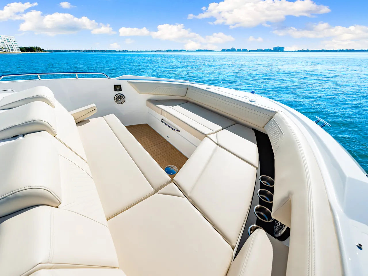 2026 Cruisers Yachts 38 GLS Outboard 38.0 feet, Clearwater, Florida #71