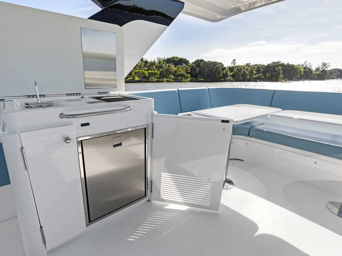 2027 Cruisers Yachts 50 FLY 50.0 feet, Clearwater, Florida #45