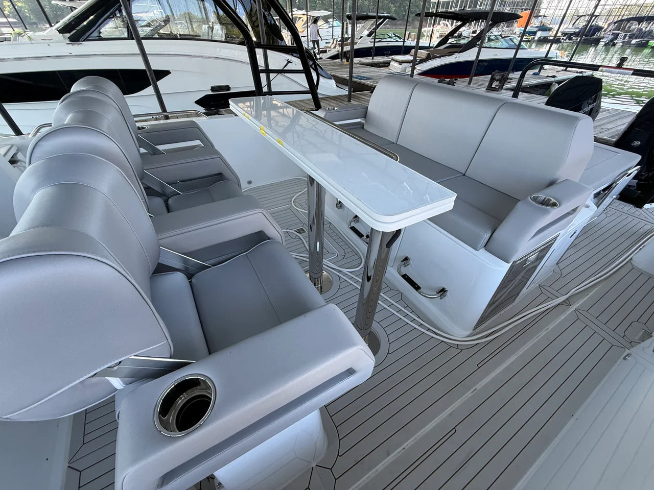2026 Cruisers Yachts 38 VTR 38.0 feet, Clearwater, Florida #12