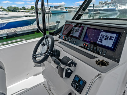 2026 Cruisers Yachts 38 VTR 38.0 feet, Clearwater, Florida #17