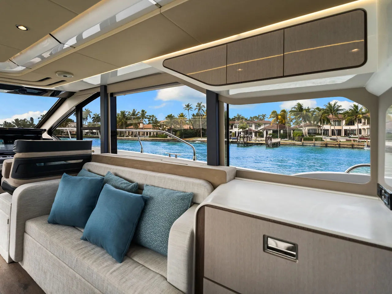 2026 Cruisers Yachts 57 FLY 57.0 feet, Clearwater, Florida #28