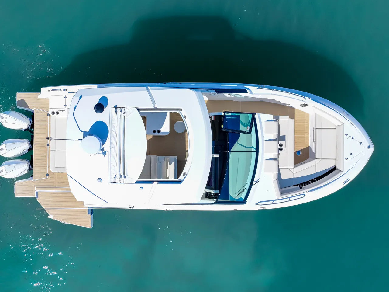 2026 Cruisers Yachts 38 GLS Outboard 38.0 feet, Clearwater, Florida #7