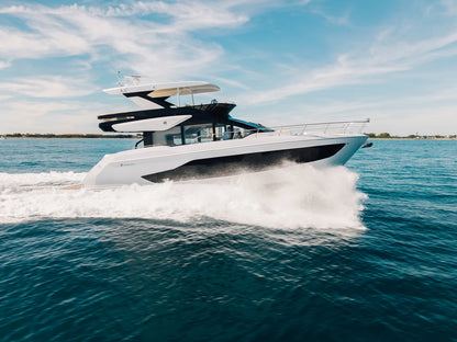 2026 Cruisers Yachts 57 FLY 57.0 feet, Clearwater, Florida #8
