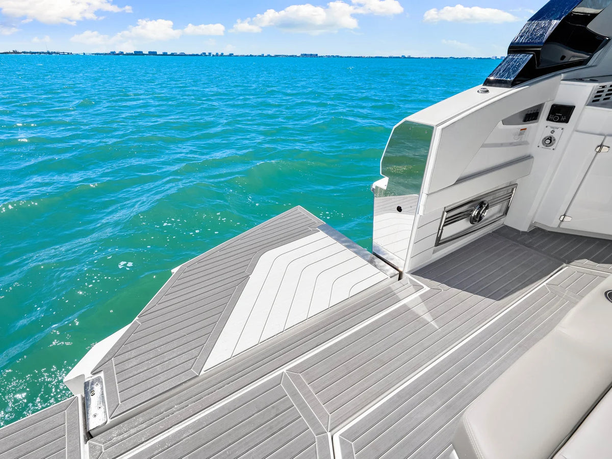 2026 Cruisers Yachts 42 GLS Outboard 42.0 feet, Clearwater, Florida #18