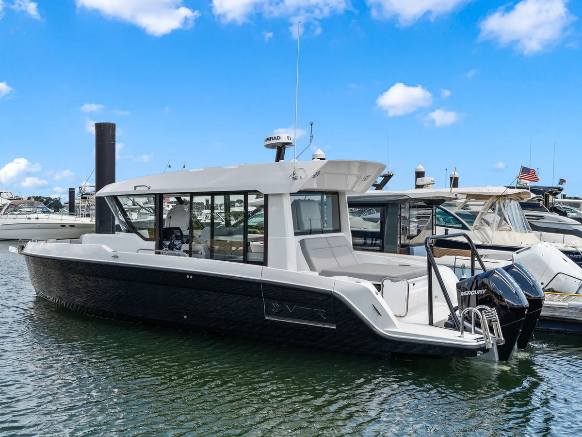 2026 Cruisers Yachts 38 VTR EC 38.0 feet, Clearwater, Florida #6