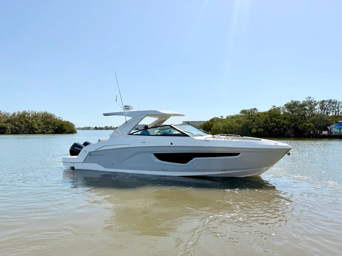 2026 Cruisers Yachts 34 GLS Outboard 34.0 feet, Clearwater, Florida #34