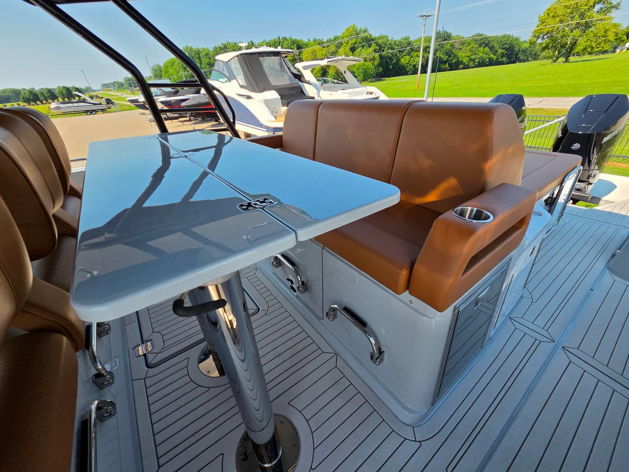2027 Cruisers Yachts 38 VTR 38.0 feet, Clearwater, Florida #44