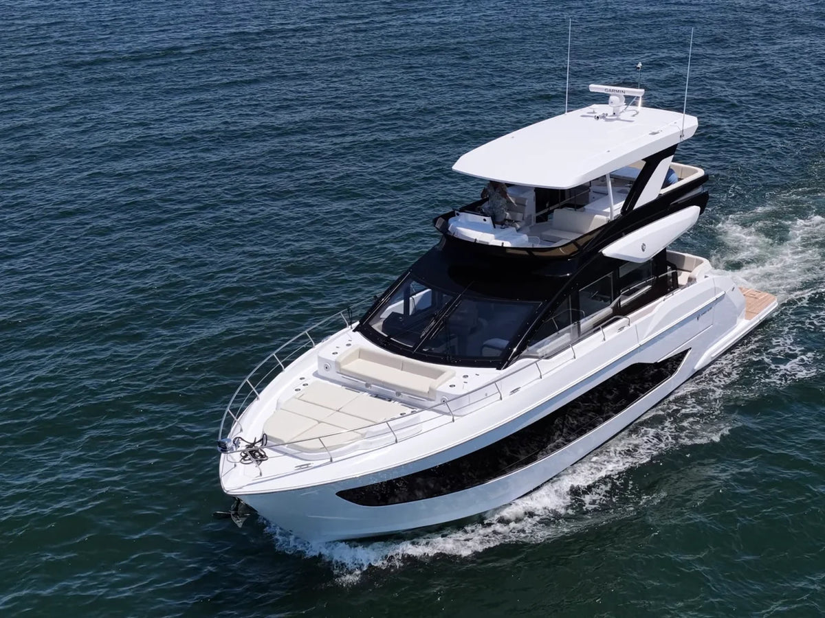 2026 Cruisers Yachts 57 FLY 57.0 feet, Clearwater, Florida #8