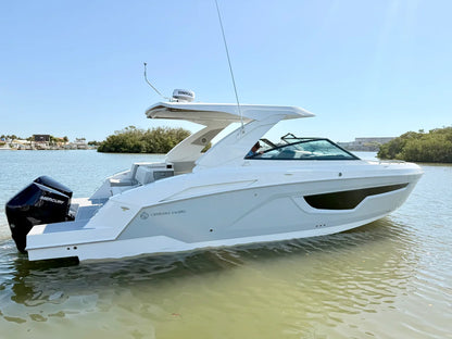 2026 Cruisers Yachts 34 GLS Outboard 34.0 feet, Clearwater, Florida #6