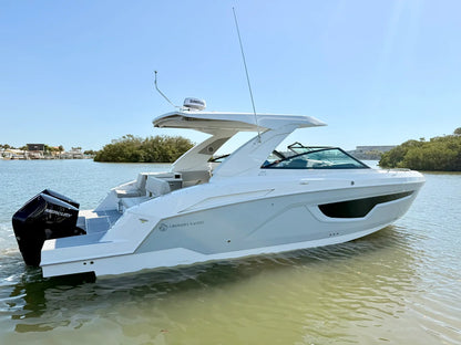 2026 Cruisers Yachts 34 GLS Outboard 34.0 feet, Clearwater, Florida #5