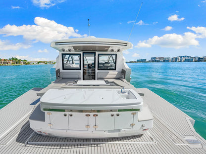 2026 Cruisers Yachts 50GLS OB 50.0 feet, Clearwater, Florida #35