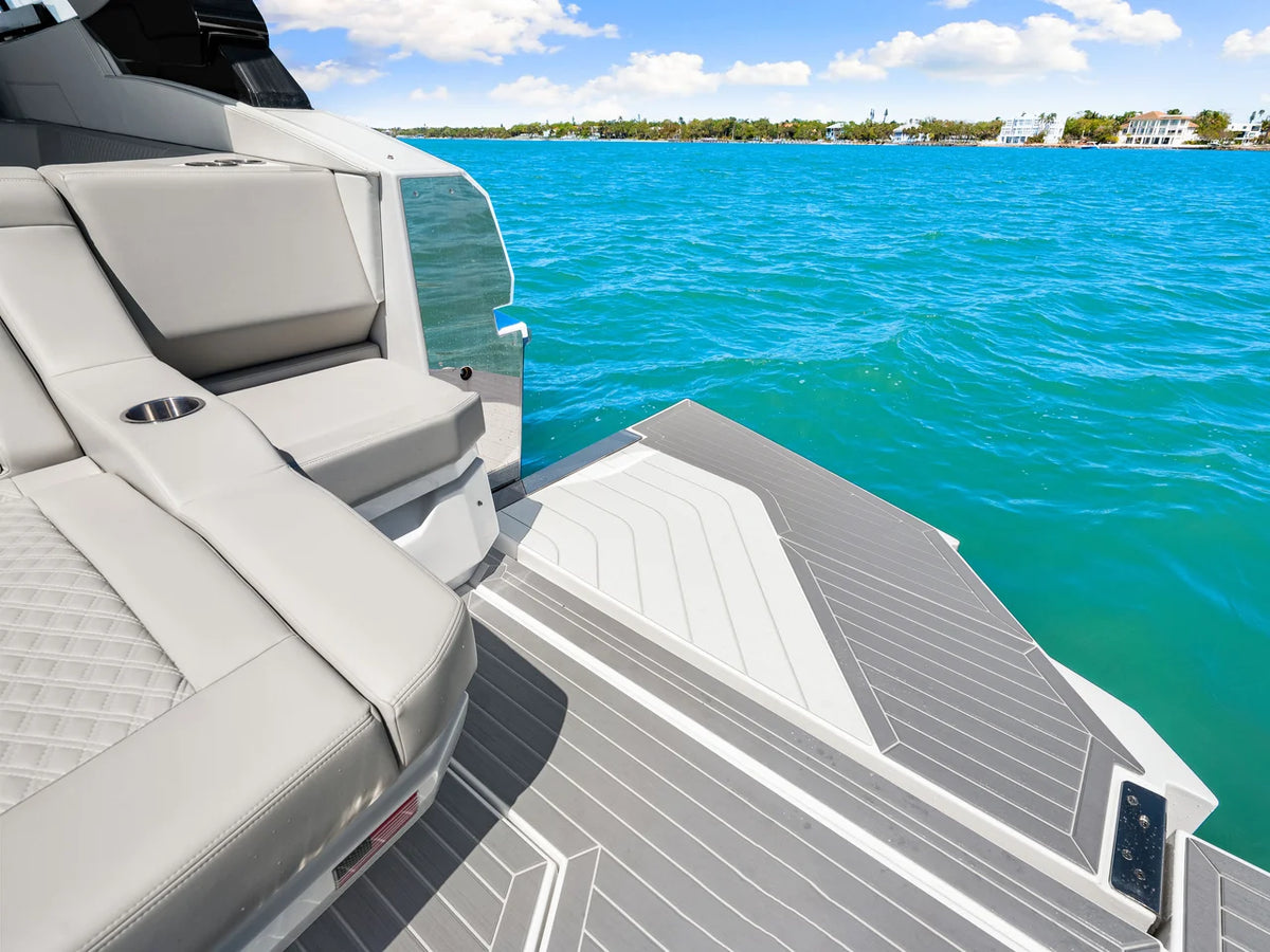 2026 Cruisers Yachts 42 GLS Outboard 42.0 feet, Clearwater, Florida #19