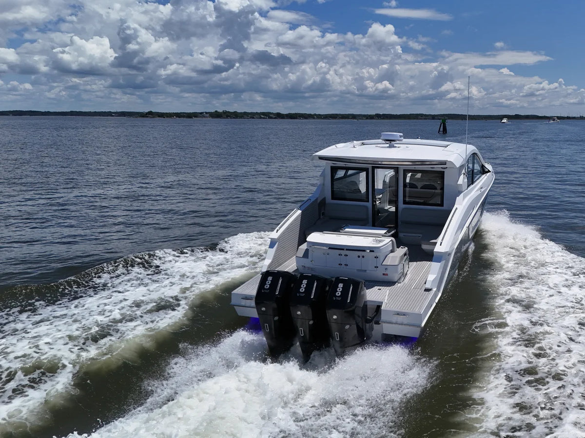 2026 Cruisers Yachts 50GLS OB 50.0 feet, Clearwater, Florida #9
