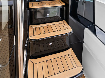 2026 Cruisers Yachts 57 FLY 57.0 feet, Clearwater, Florida #49