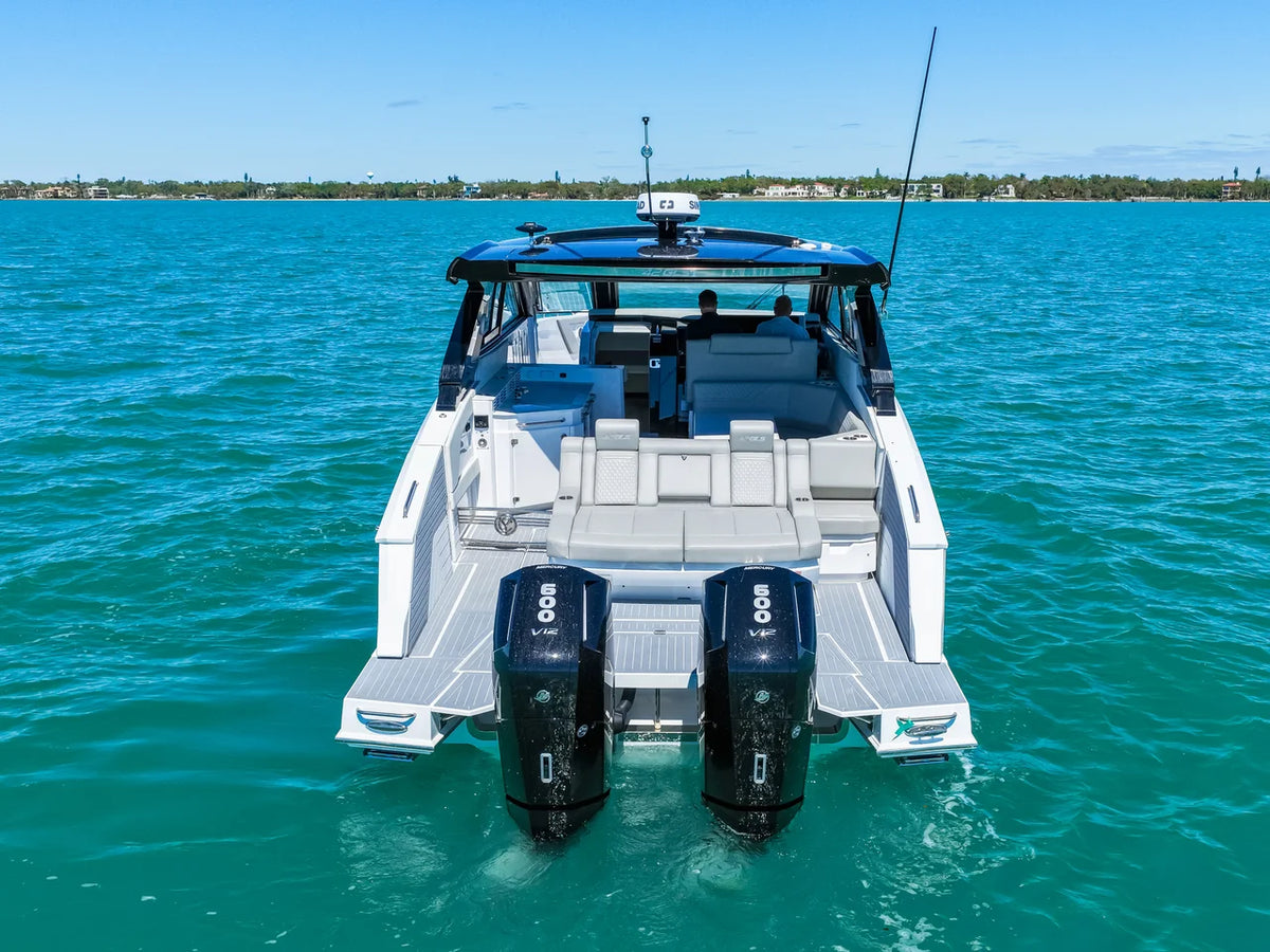2026 Cruisers Yachts 42 GLS Outboard 42.0 feet, Clearwater, Florida #81