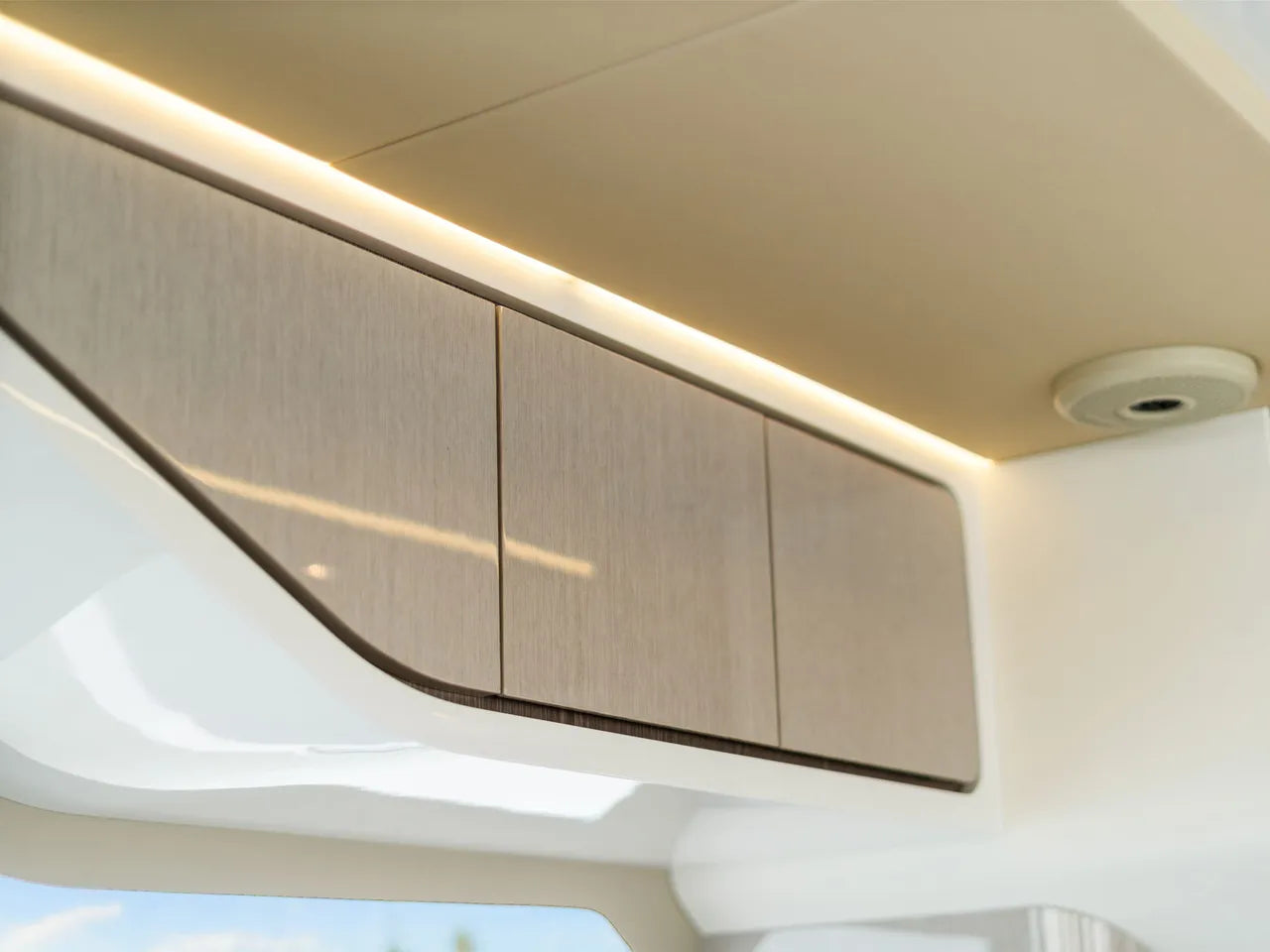 2026 Cruisers Yachts 57 FLY 57.0 feet, Clearwater, Florida #69