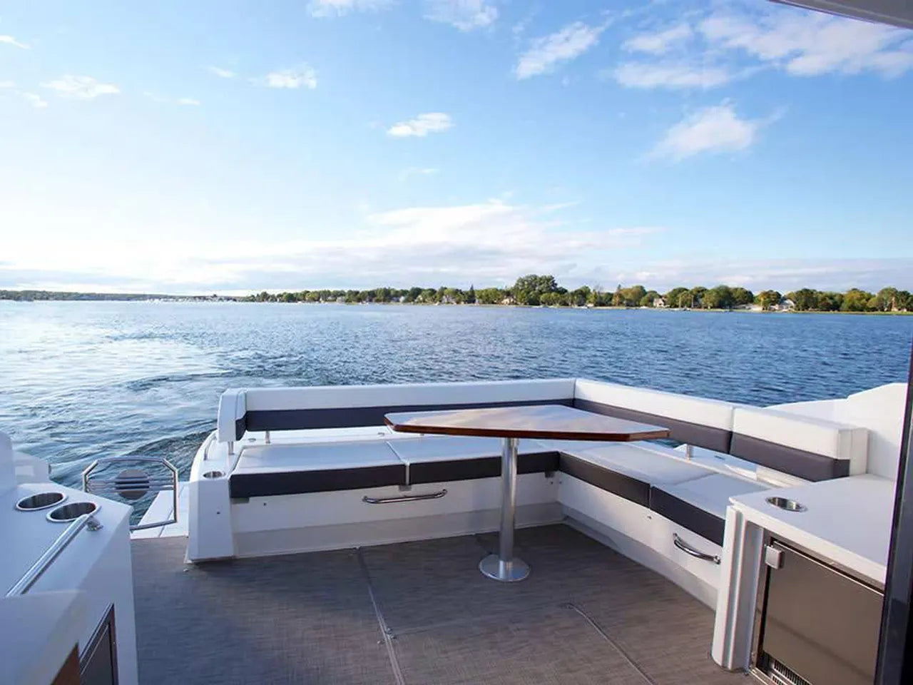 2026 Cruisers Yachts 46 Cantius 46.0 feet, Clearwater, Florida #5