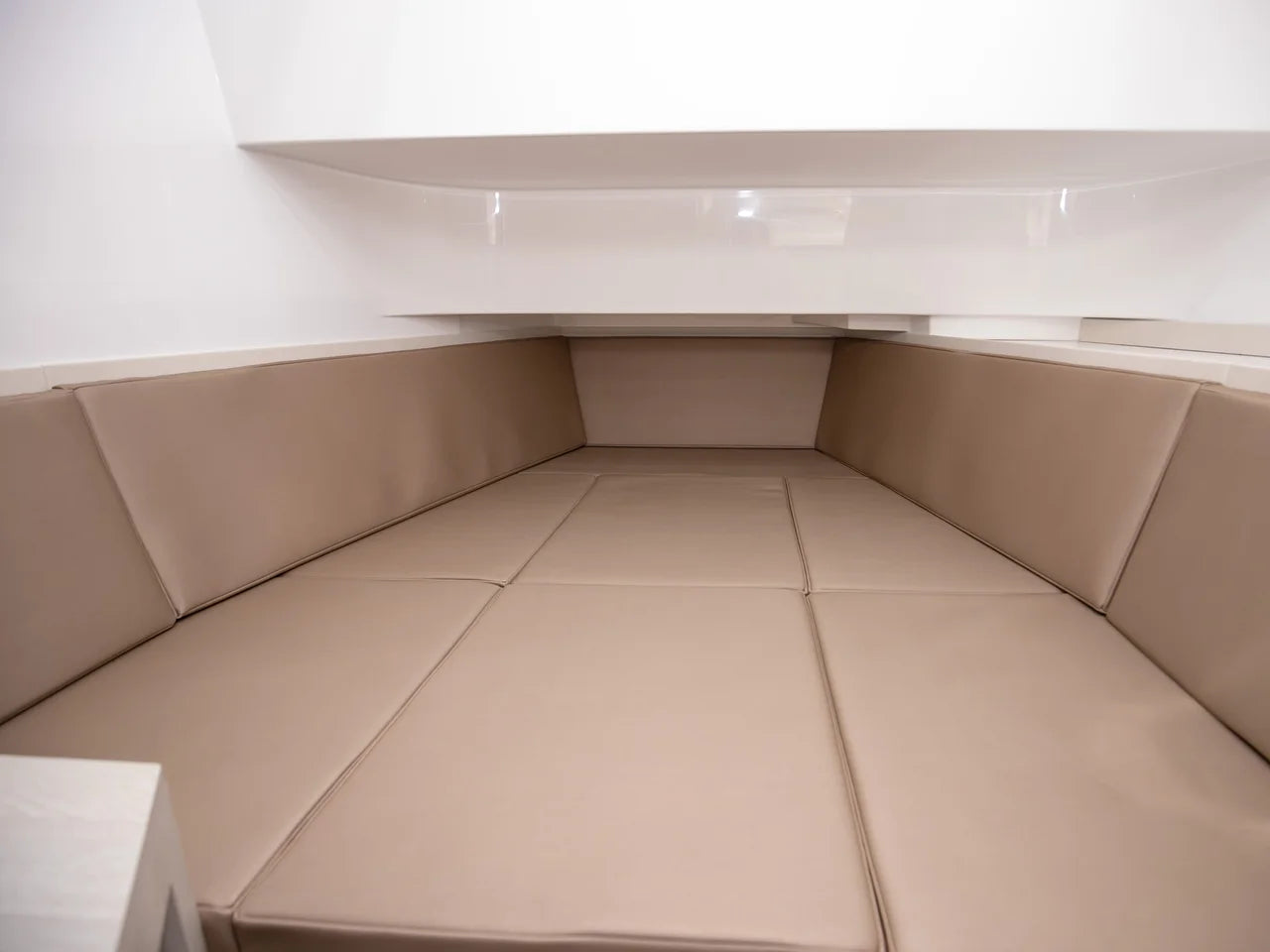2026 Cruisers Yachts 38 VTR 38.0 feet, Clearwater, Florida #62