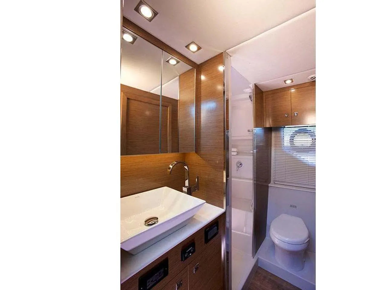 2026 Cruisers Yachts 42 Cantius 42.0 feet, Clearwater, Florida #14