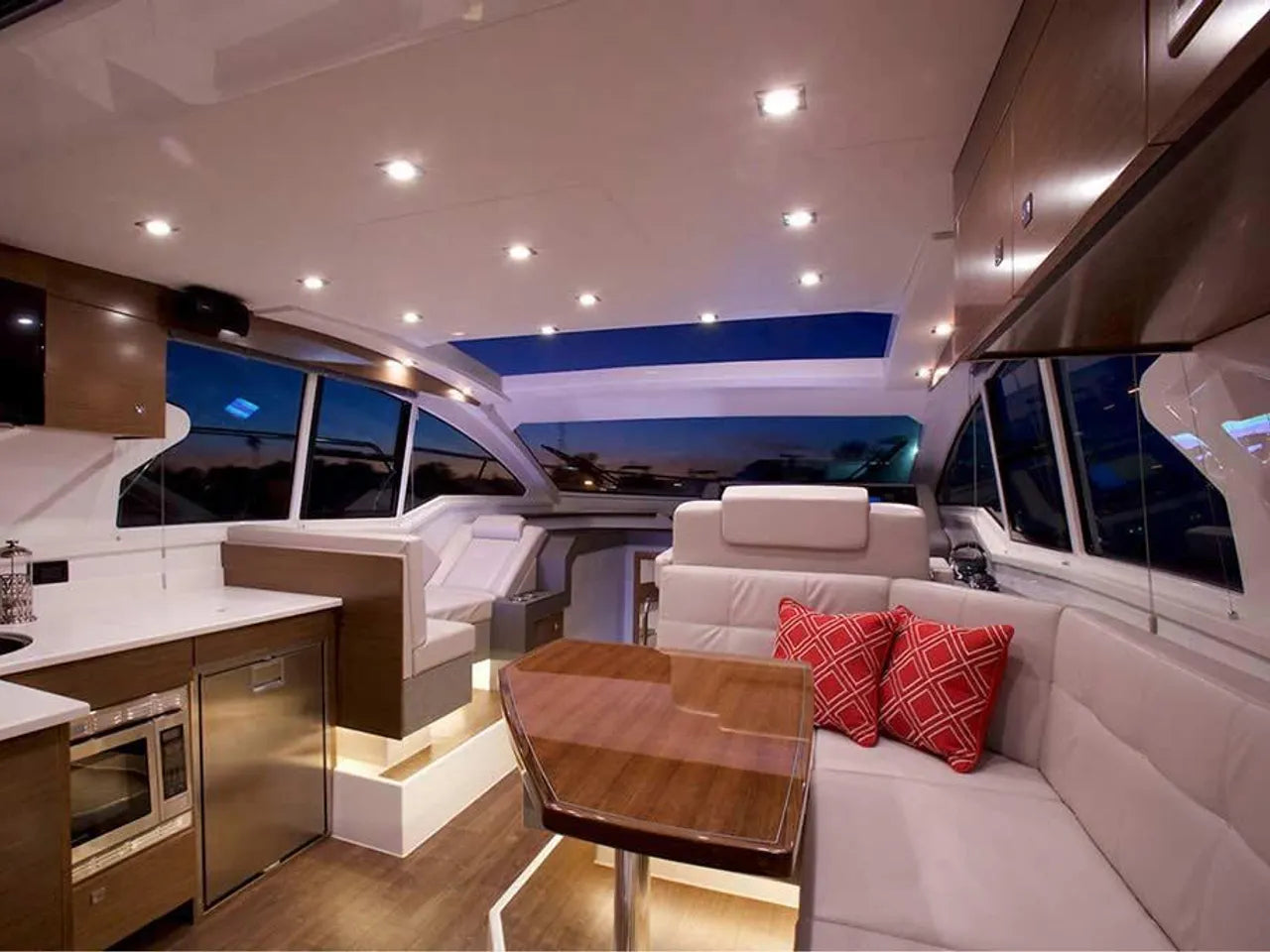 2026 Cruisers Yachts 42 Cantius 42.0 feet, Clearwater, Florida #9