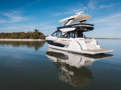 2026 Cruisers Yachts 57 FLY 57.0 feet, Clearwater, Florida #9