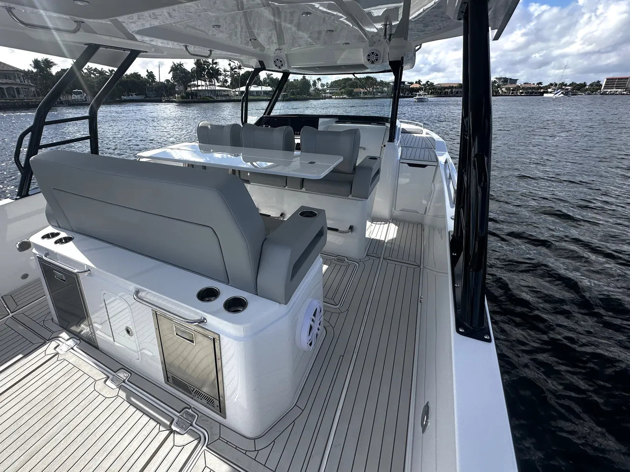 2026 Cruisers Yachts 38 VTR 38.0 feet, Clearwater, Florida #28