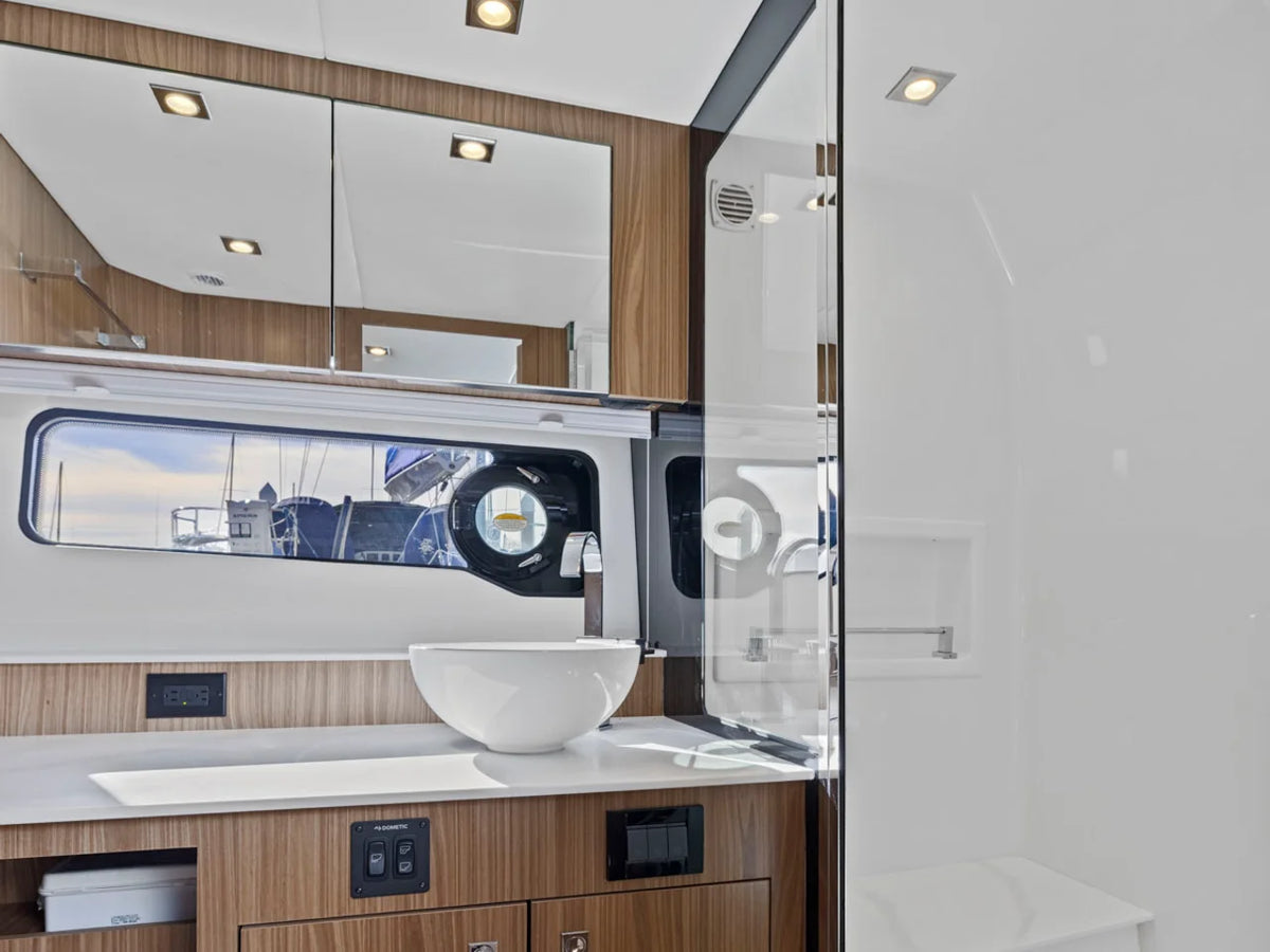 2026 Cruisers Yachts 50GLS OB 50.0 feet, Clearwater, Florida #29