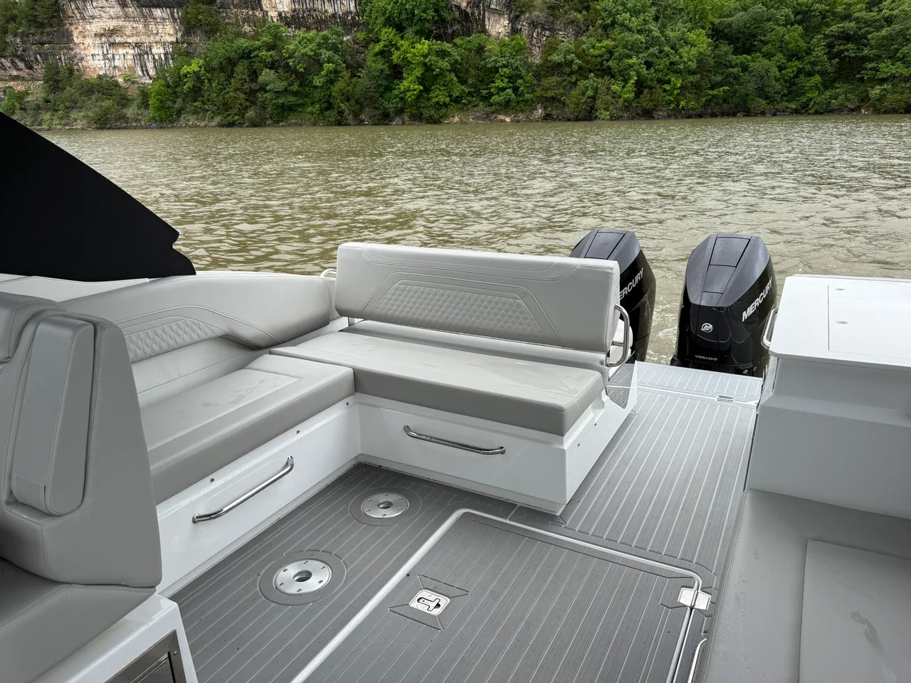2026 Cruisers Yachts 34 GLS Outboard 34.0 feet, Clearwater, Florida #16