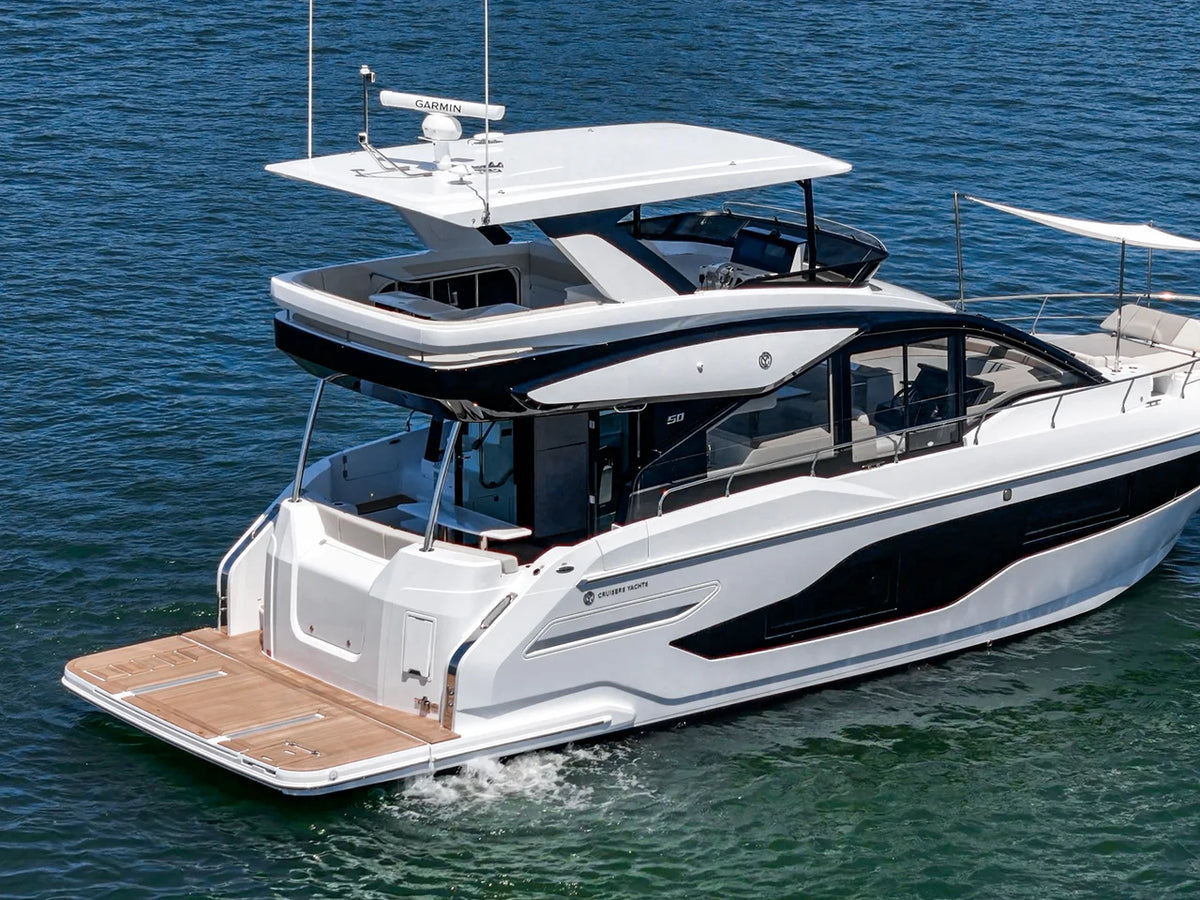 2027 Cruisers Yachts 50 FLY 50.0 feet, Clearwater, Florida #7