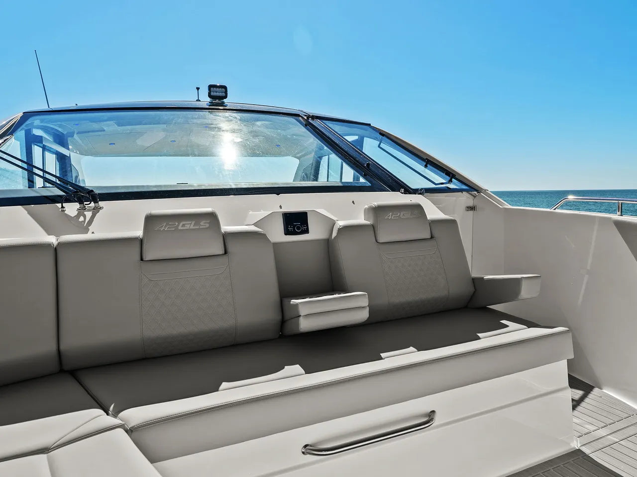 2026 Cruisers Yachts 42 GLS Outboard 42.0 feet, Clearwater, Florida #37