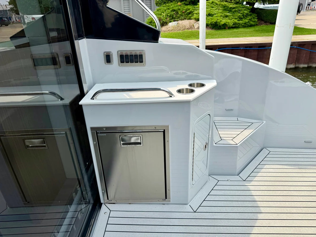 2026 Cruisers Yachts 46 Cantius 46.0 feet, Clearwater, Florida #13