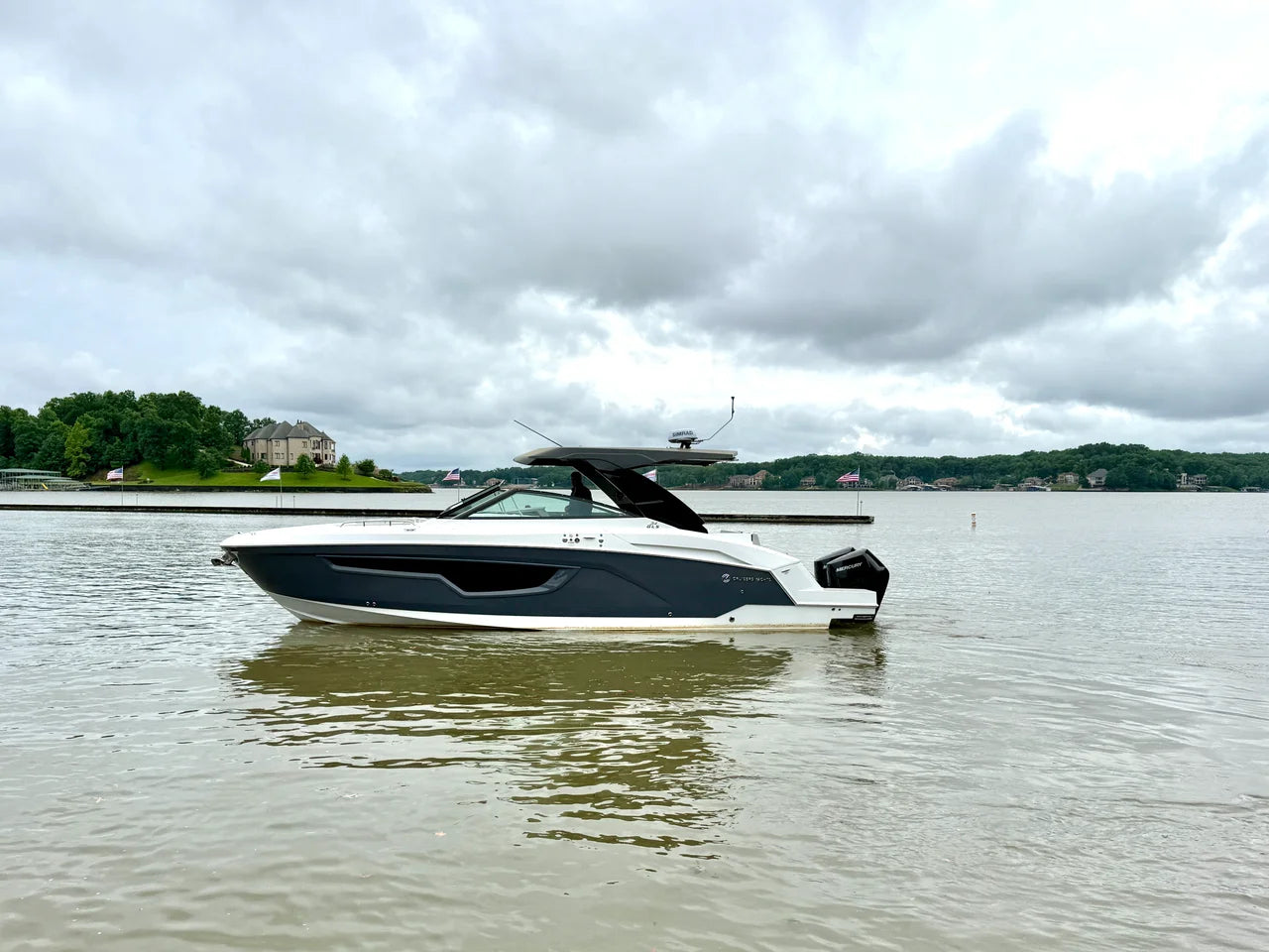 2026 Cruisers Yachts 34 GLS Outboard 34.0 feet, Clearwater, Florida #2