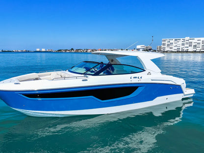 2026 Cruisers Yachts 38 GLS Outboard 38.0 feet, Clearwater, Florida #12