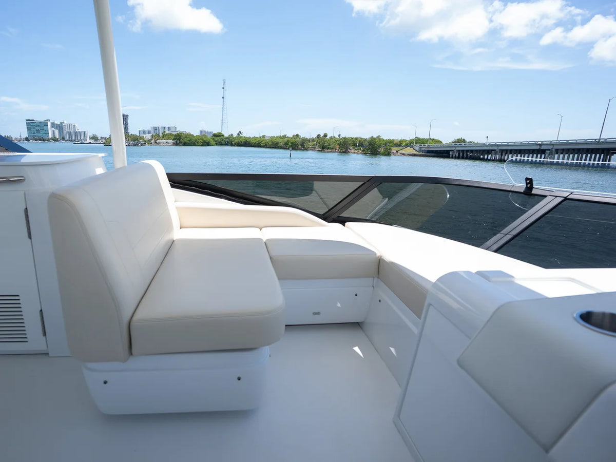 2026 Cruisers Yachts 57 FLY 57.0 feet, Clearwater, Florida #51
