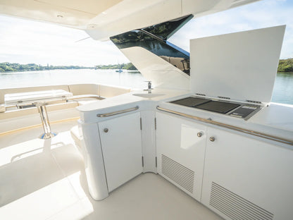 2026 Cruisers Yachts 57 FLY 57.0 feet, Clearwater, Florida #21