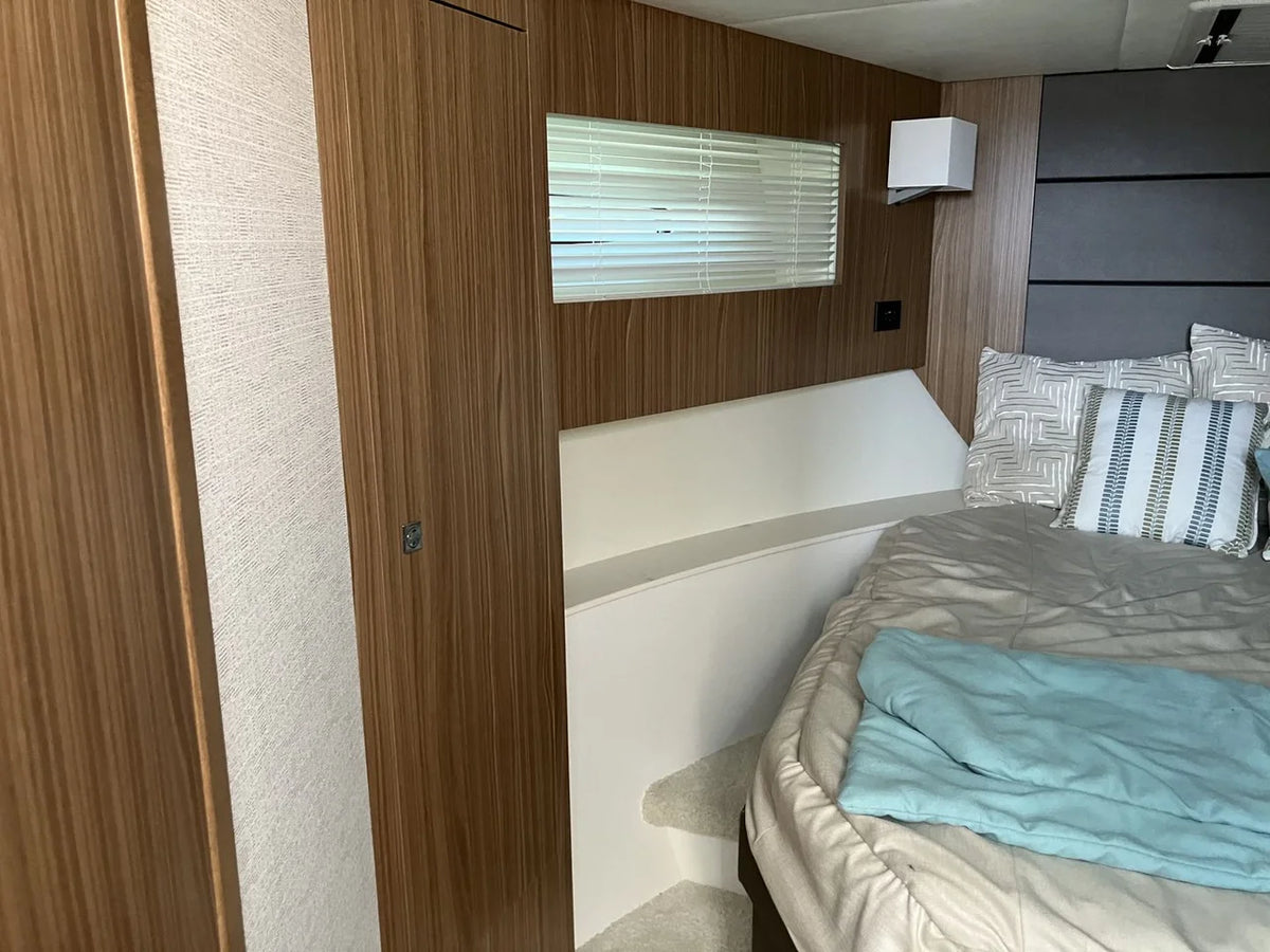 2026 Cruisers Yachts 42 Cantius 42.0 feet, Clearwater, Florida #23
