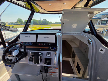 2027 Cruisers Yachts 38 VTR 38.0 feet, Clearwater, Florida #22