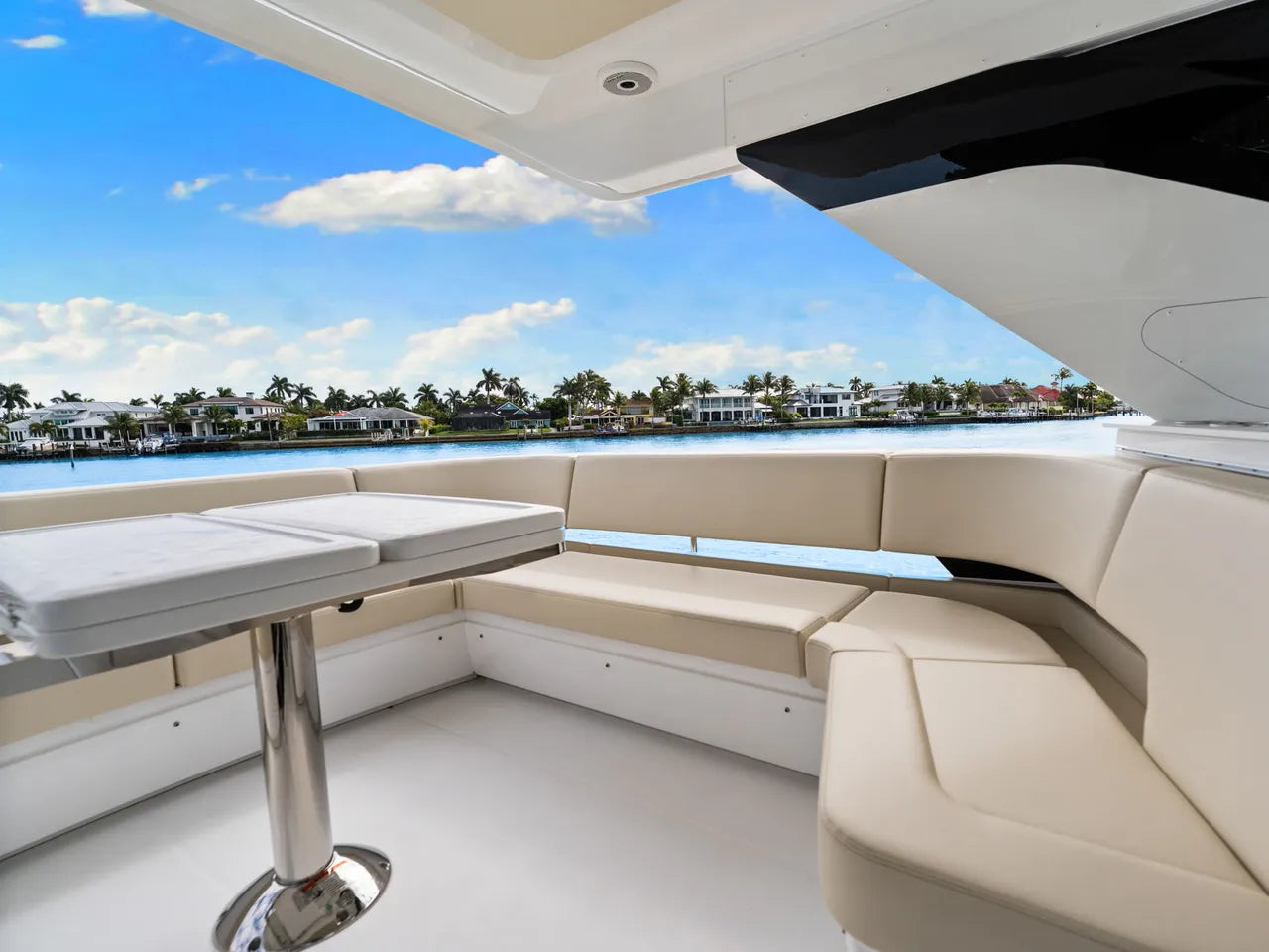 2026 Cruisers Yachts 57 FLY 57.0 feet, Clearwater, Florida #52