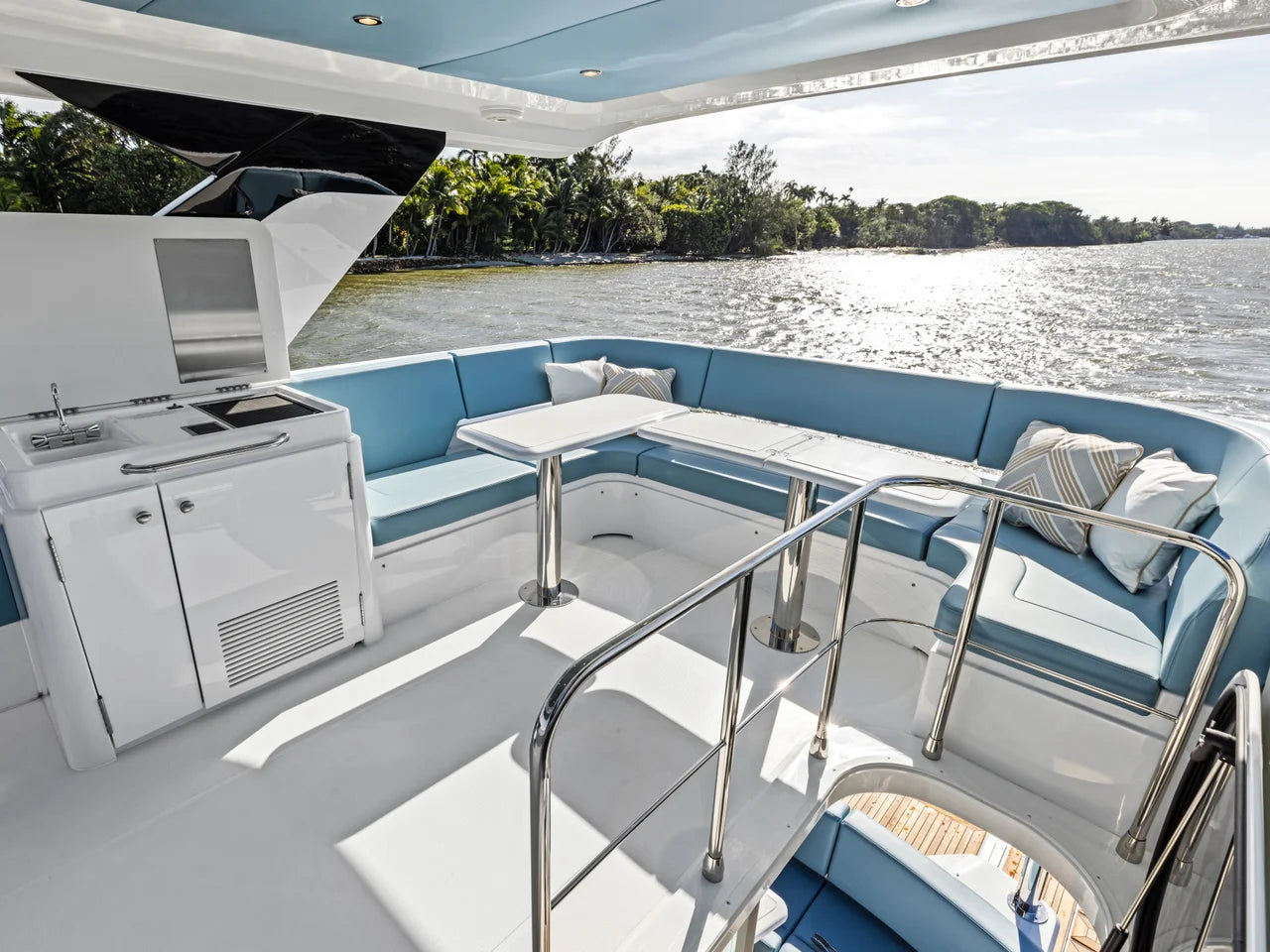 2027 Cruisers Yachts 50 FLY 50.0 feet, Clearwater, Florida #34