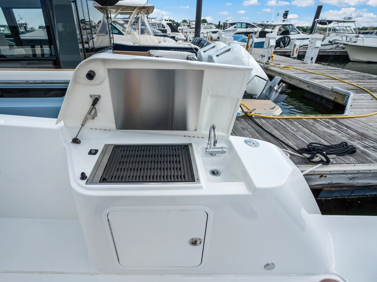 2026 Cruisers Yachts 38 VTR EC 38.0 feet, Clearwater, Florida #14
