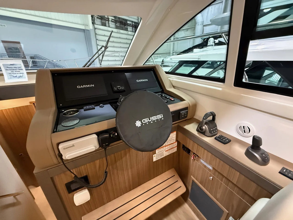 2026 Cruisers Yachts 46 Cantius 46.0 feet, Clearwater, Florida #26