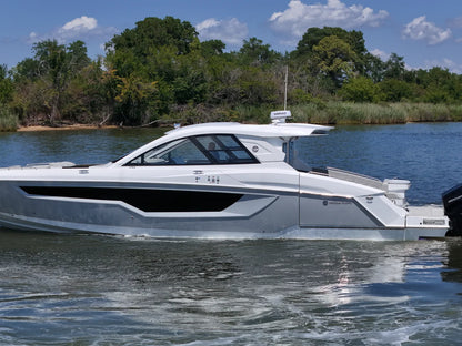 2026 Cruisers Yachts 50GLS OB 50.0 feet, Clearwater, Florida #5