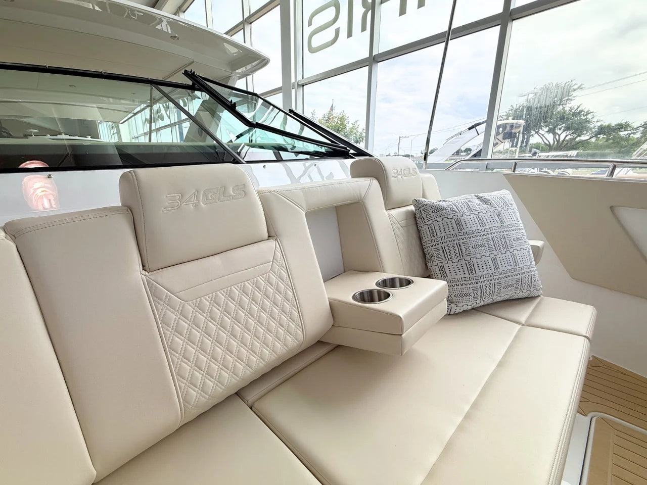 2026 Cruisers Yachts 34 GLS 34.0 feet, Clearwater, Florida #41