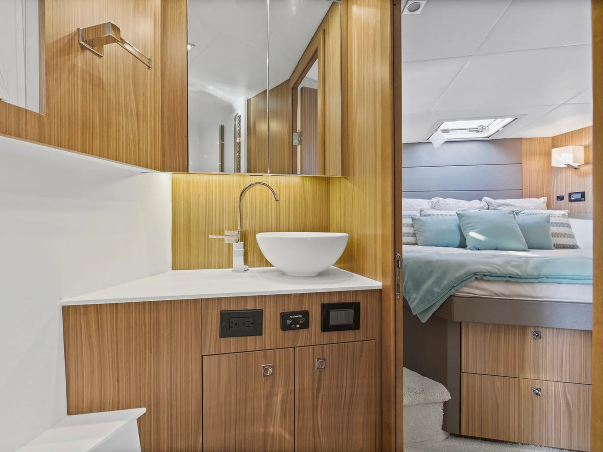 2026 Cruisers Yachts 42 Cantius 42.0 feet, Clearwater, Florida #36